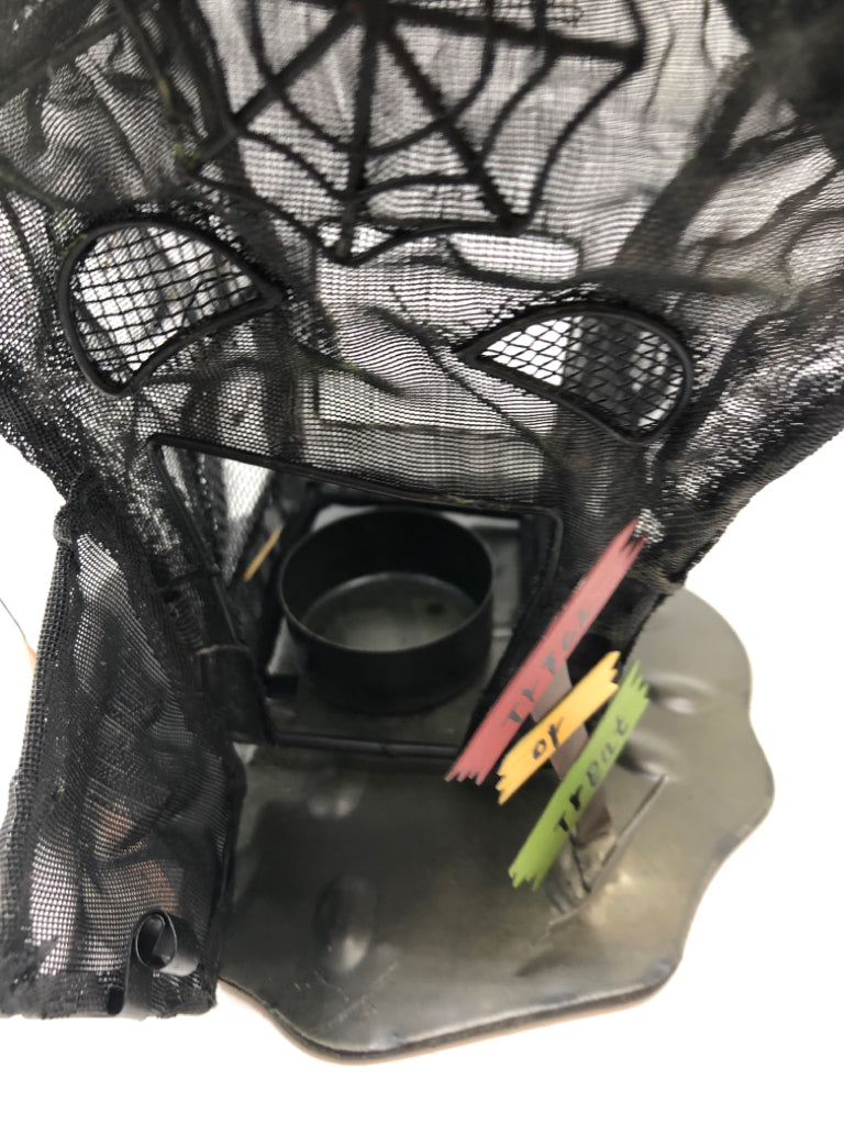 METAL HANGING HAUNTED HOUSE TEA LIGHT HOLDER.