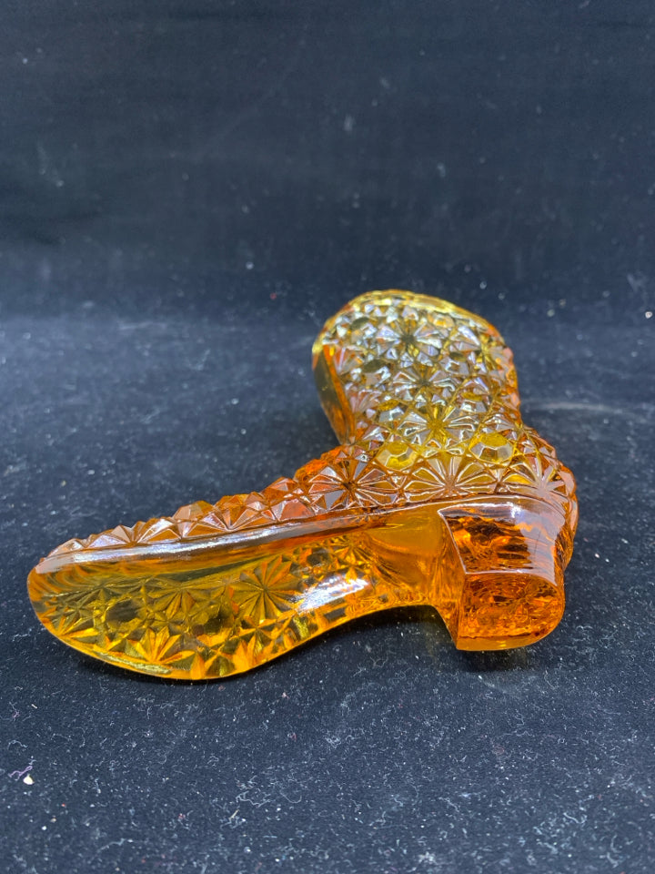 VTG AMBER GLASS STAR PATTERN BOOT.