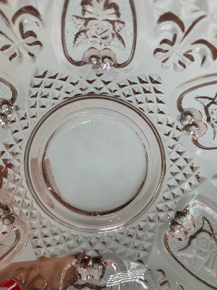 VTG KID MAYLAYSIA PINK FOOTED COVERED DISH W/ HEART/ROSE PATTERN.