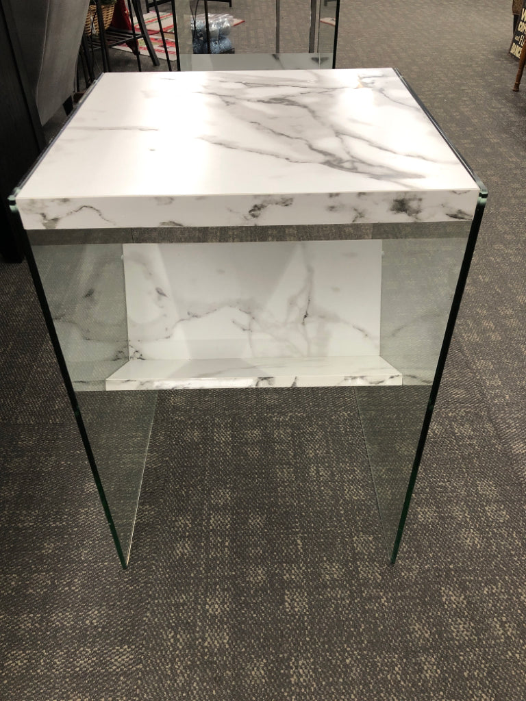 FAUX MARBLE END TABLE W/GLASS SIDES & FAUX MARBLE SLANTED SHELF.