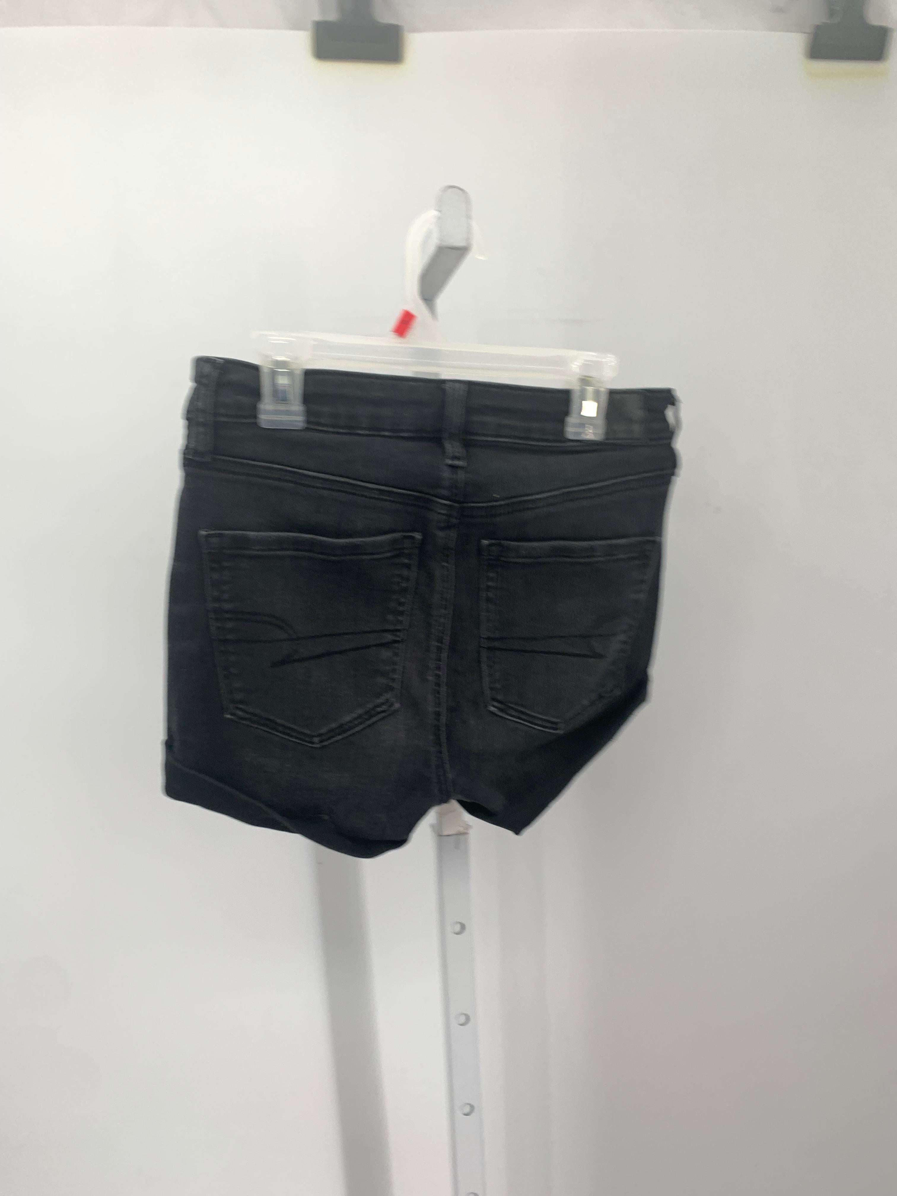 American Eagle Size 2 Juniors Shorts
