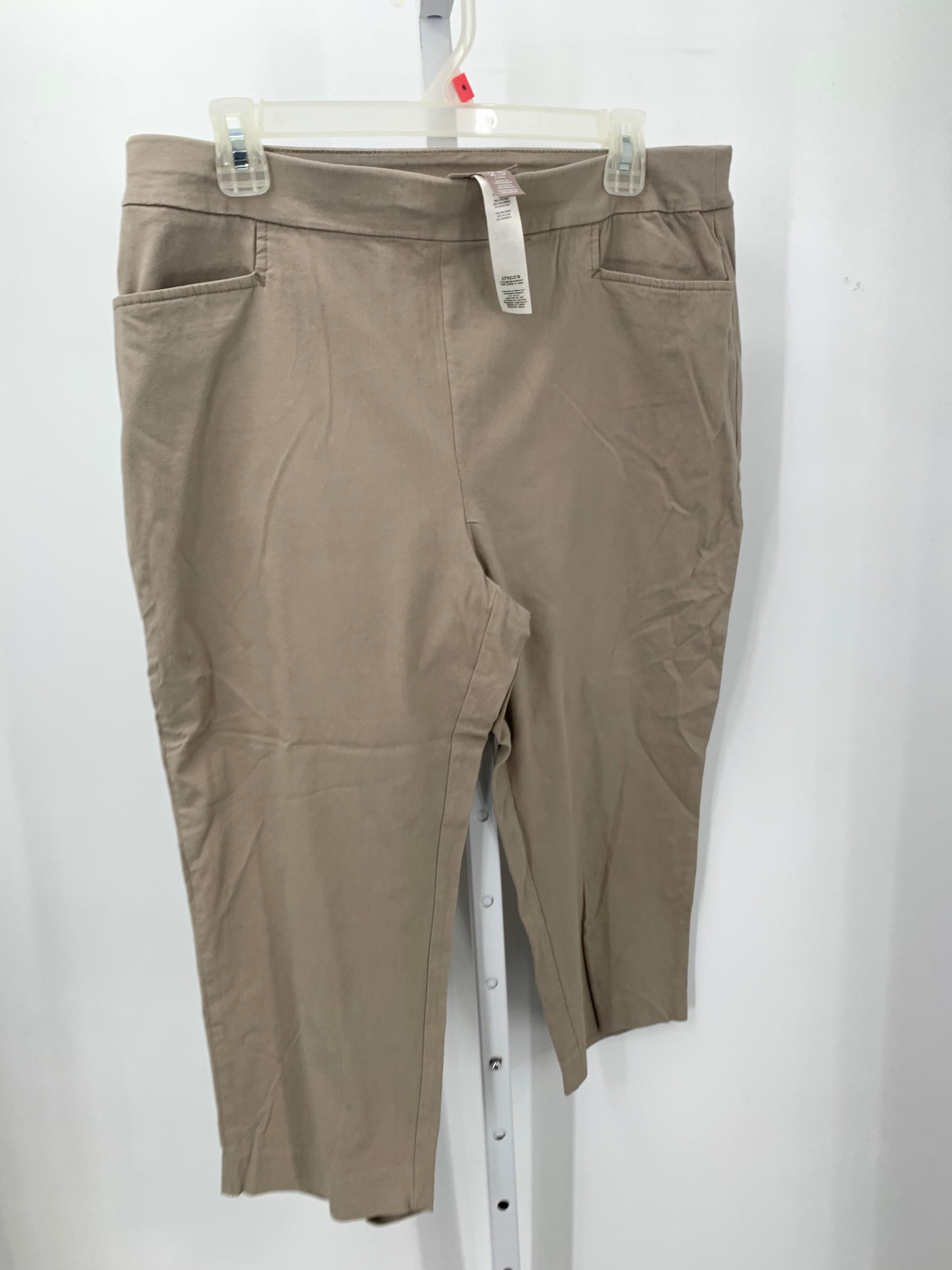 Chico's Size 14 Misses Capri Pants