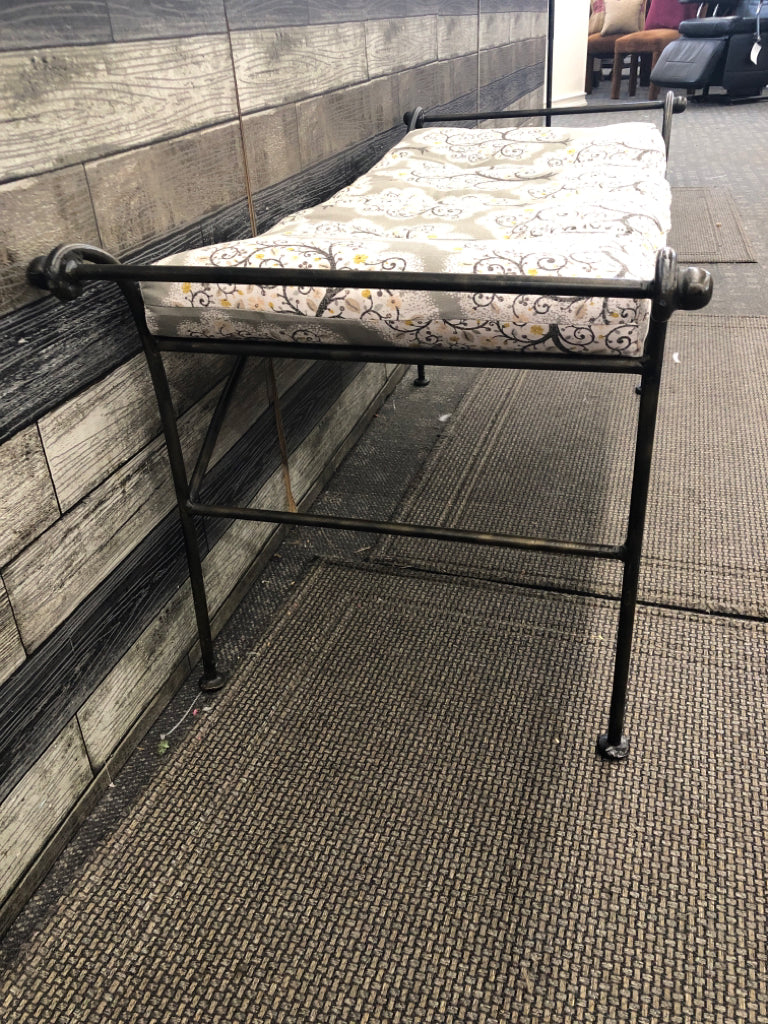 HEAVY METAL BENCH W/ TREES CUSHION.