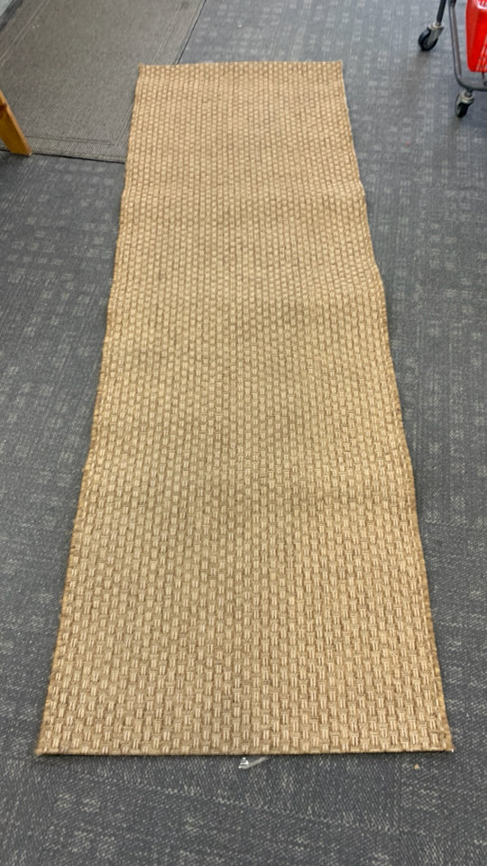 TWO TONED WOVEN RUG RUNNER SMITH & HAWKEN.