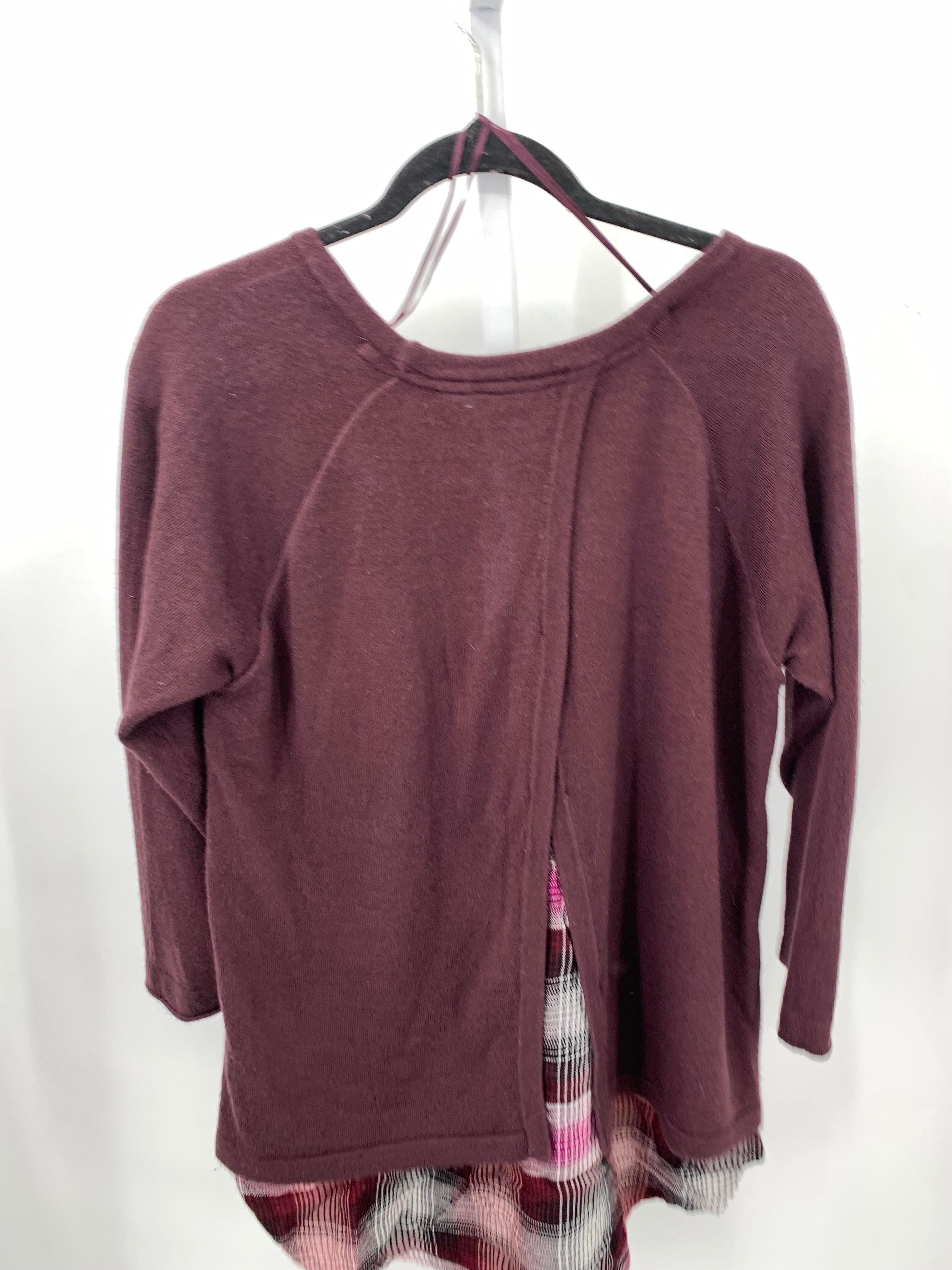 Size Large Misses 3/4 Sleeve Sweater