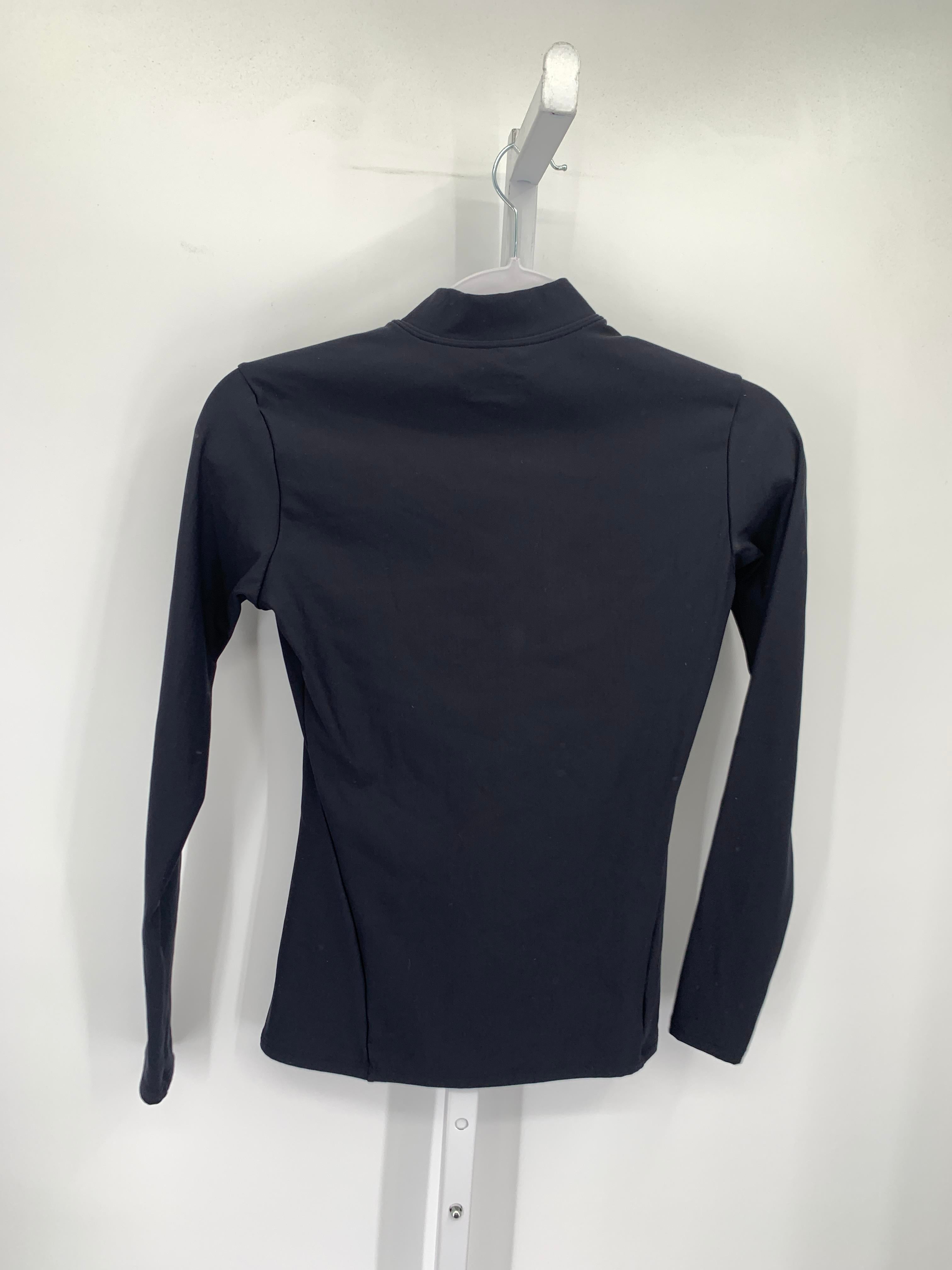 Under Armour Size Medium Misses Long Sleeve Shirt