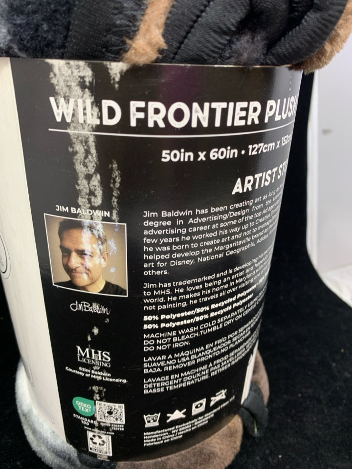 NIP PLUSH WILD FRONTIER THROW.