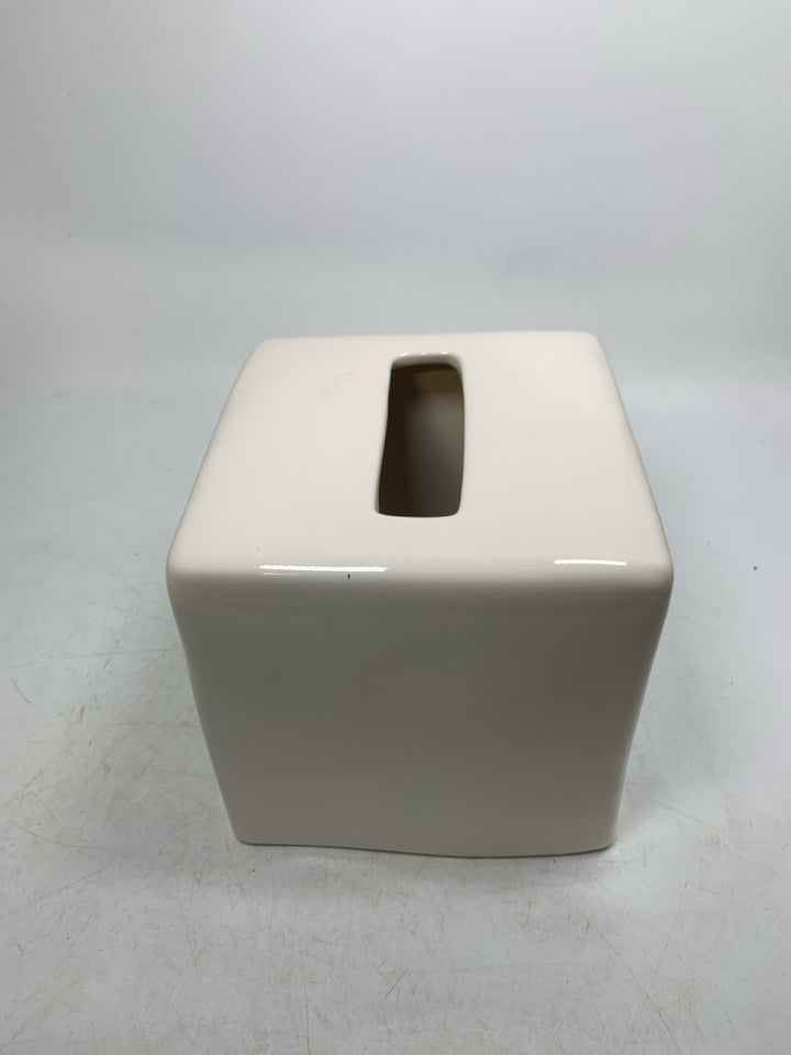 CERAMIC AH CHOO SPRING FLOWERS TISSUE BOX HOLDER.