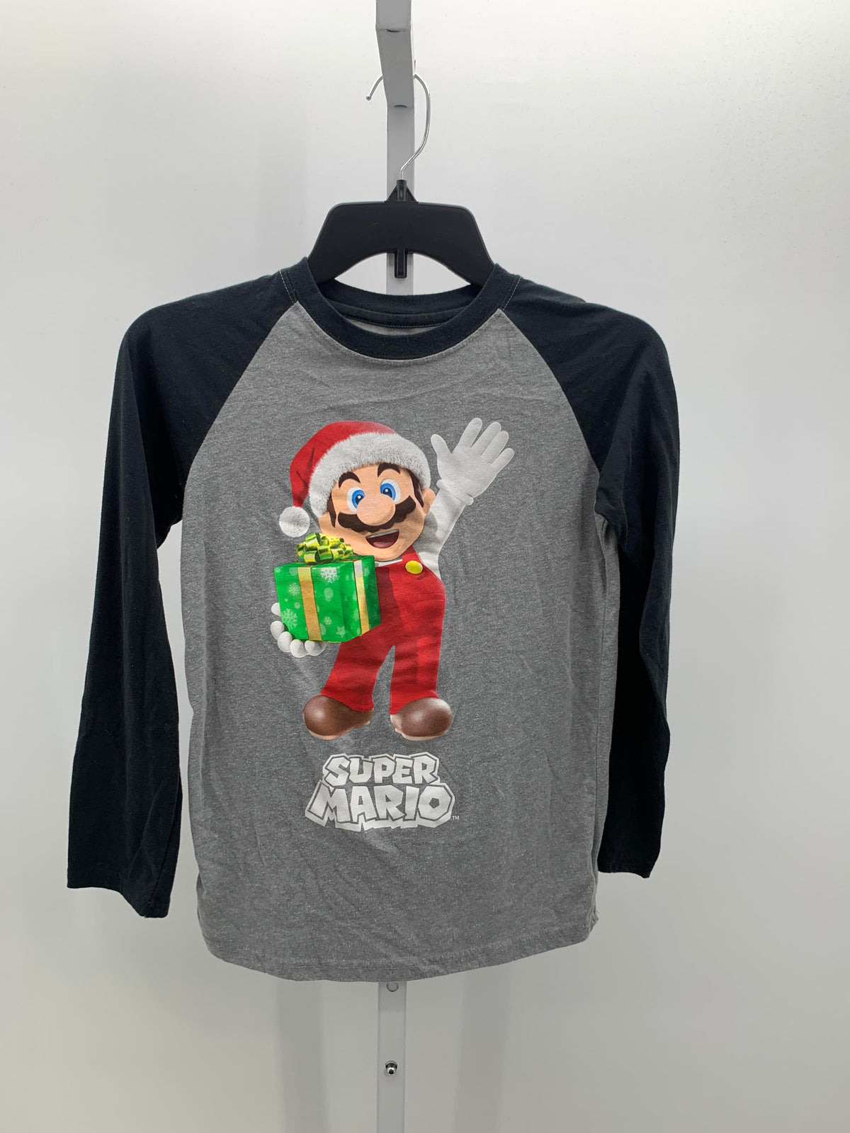 long slv shirt mario present