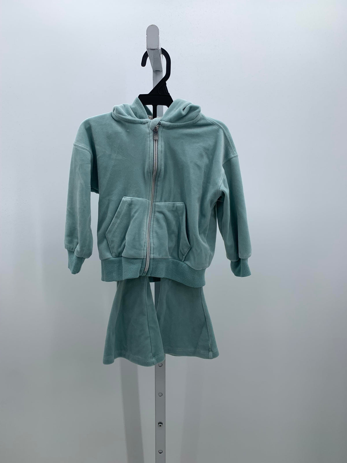 Jessica Simpson Size 2T Girls 2 Pieces