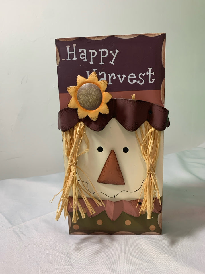 HAPPY HARVEST WOOD BLOCK SCARECROW.