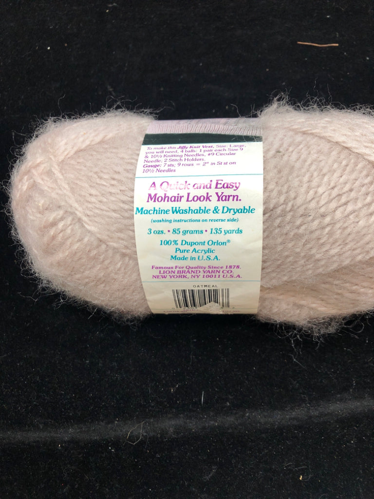 GREY YARN.