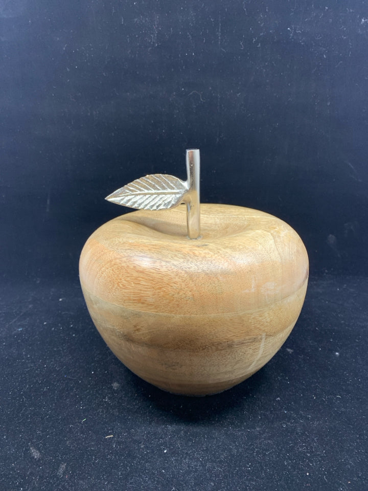 WOOD APPLE TABLE DECOR.