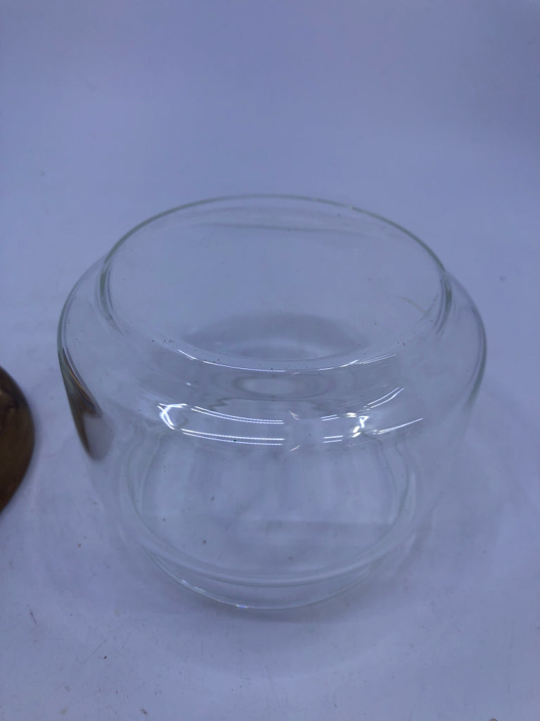 WOOD TOP GLASS CANISTER.