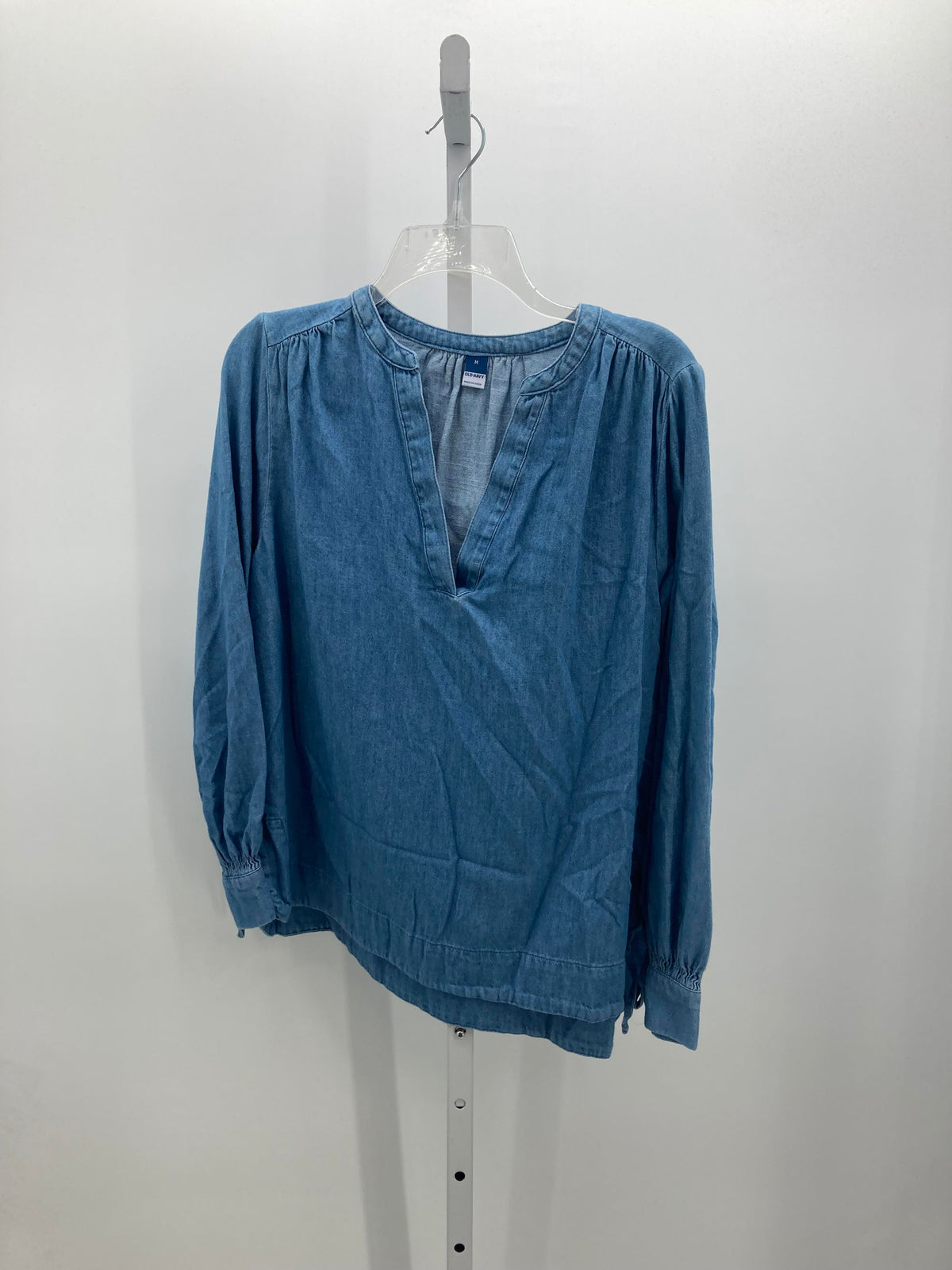 Old Navy Size Medium Misses Long Sleeve Shirt