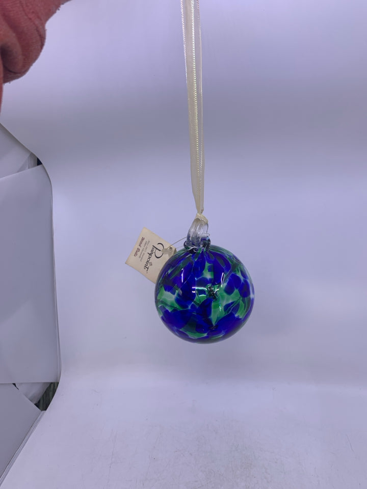 BLOWN GLASS COBALT BLUE/GREEN WITCH BALL PAIRPOINT .