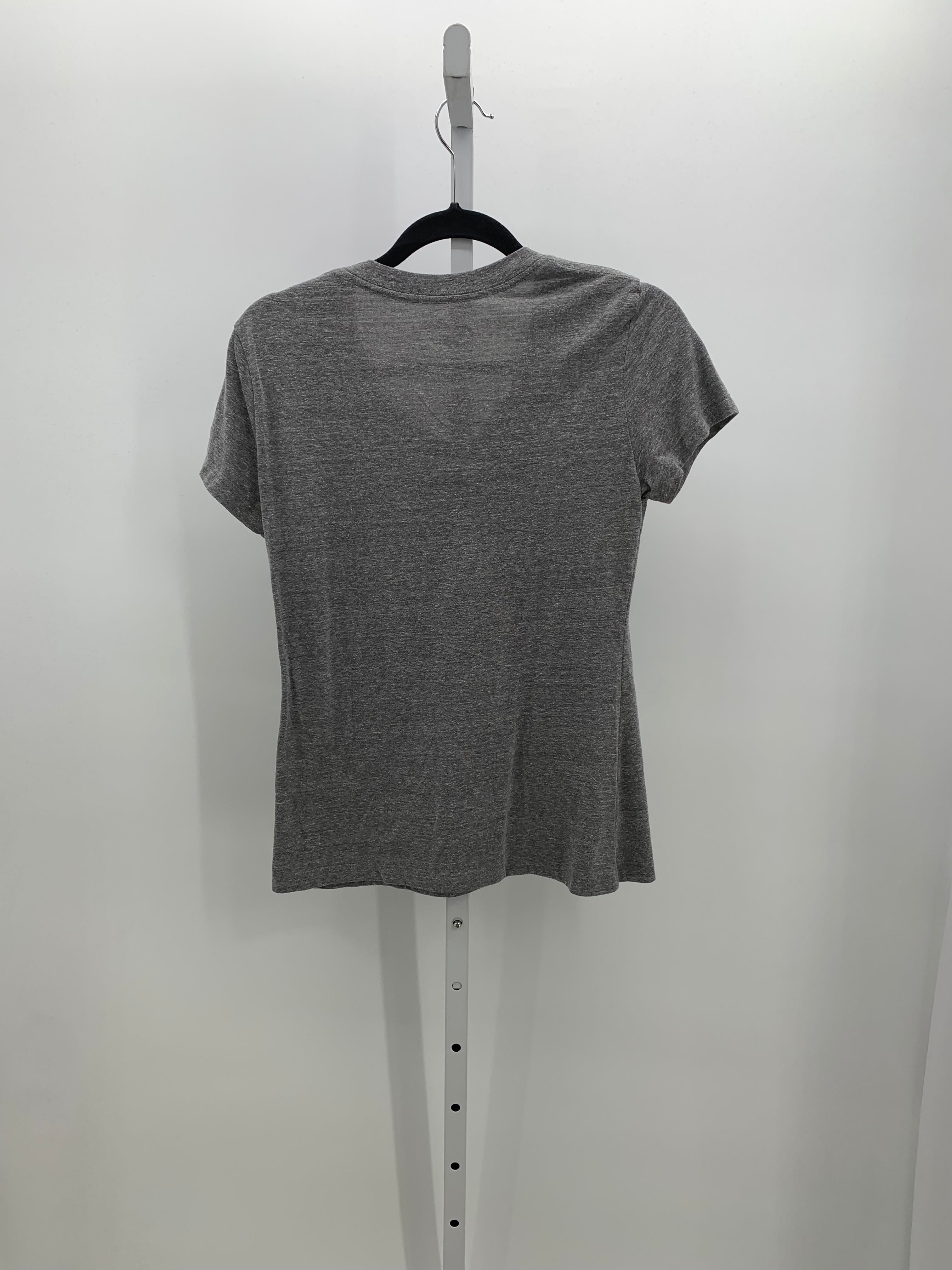 Team Apparel Size Medium Misses Short Sleeve Shirt