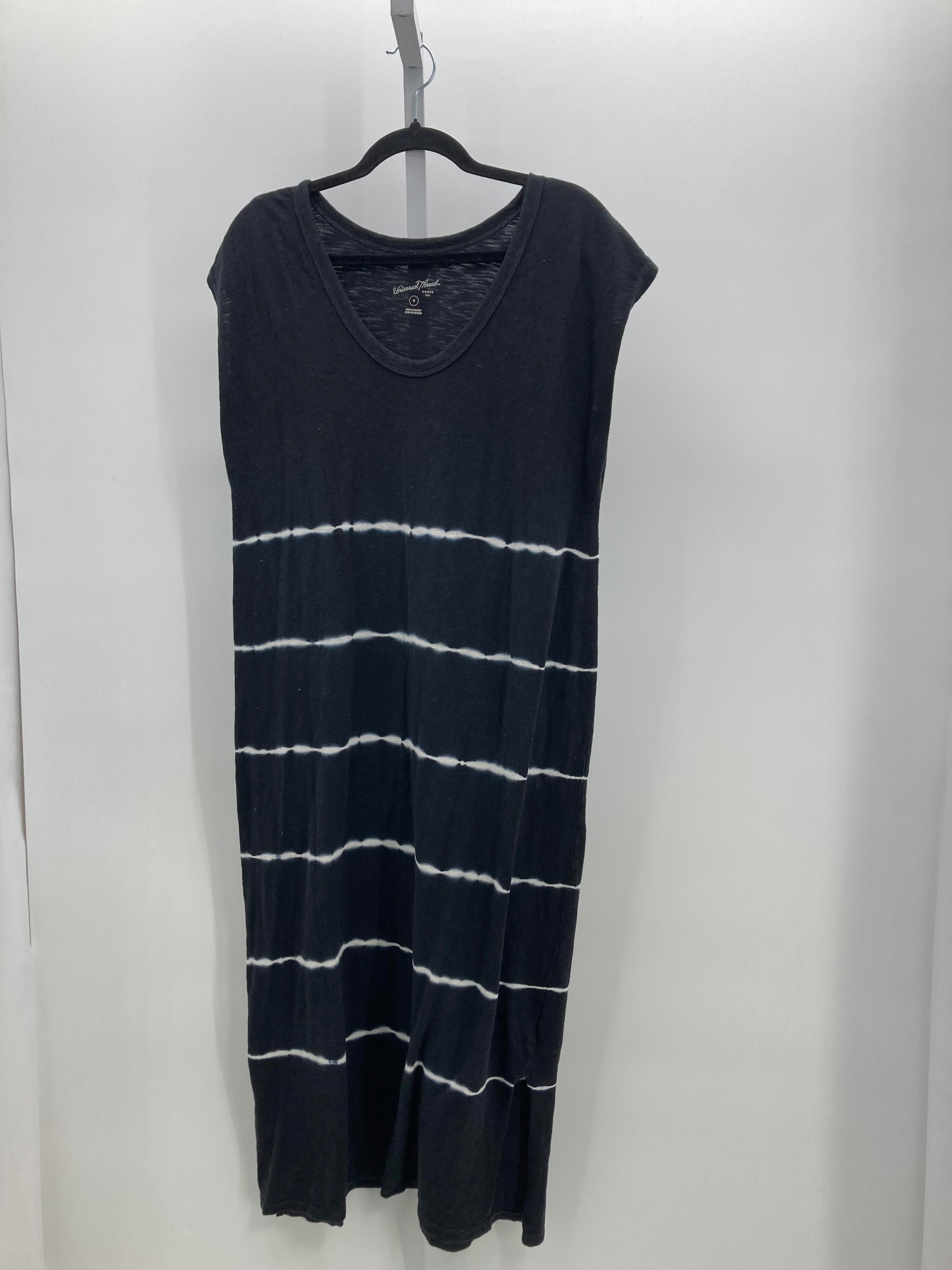 Universal Thread Size Medium Misses Sundress