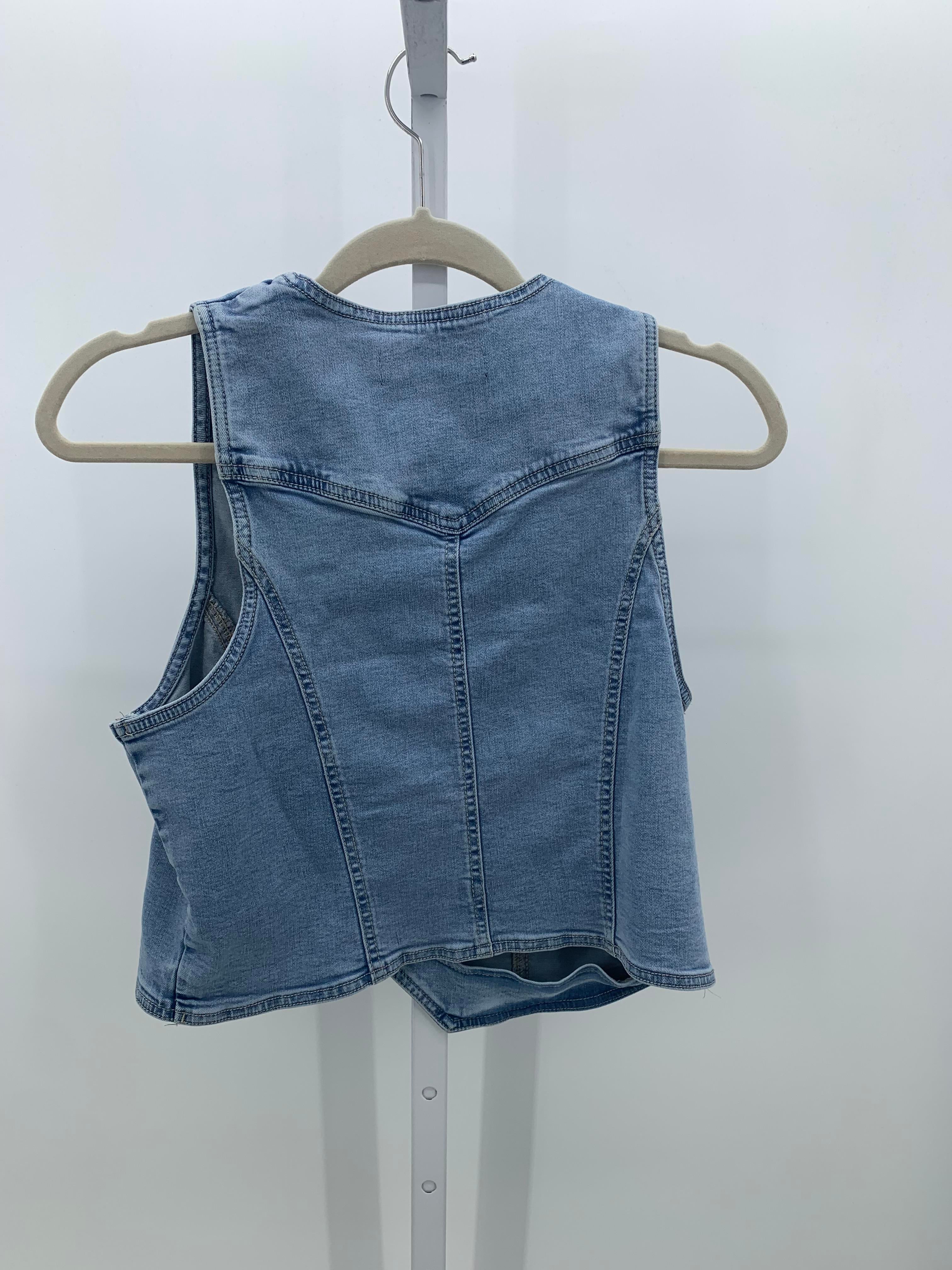 Nannette Size Medium Juniors Vest