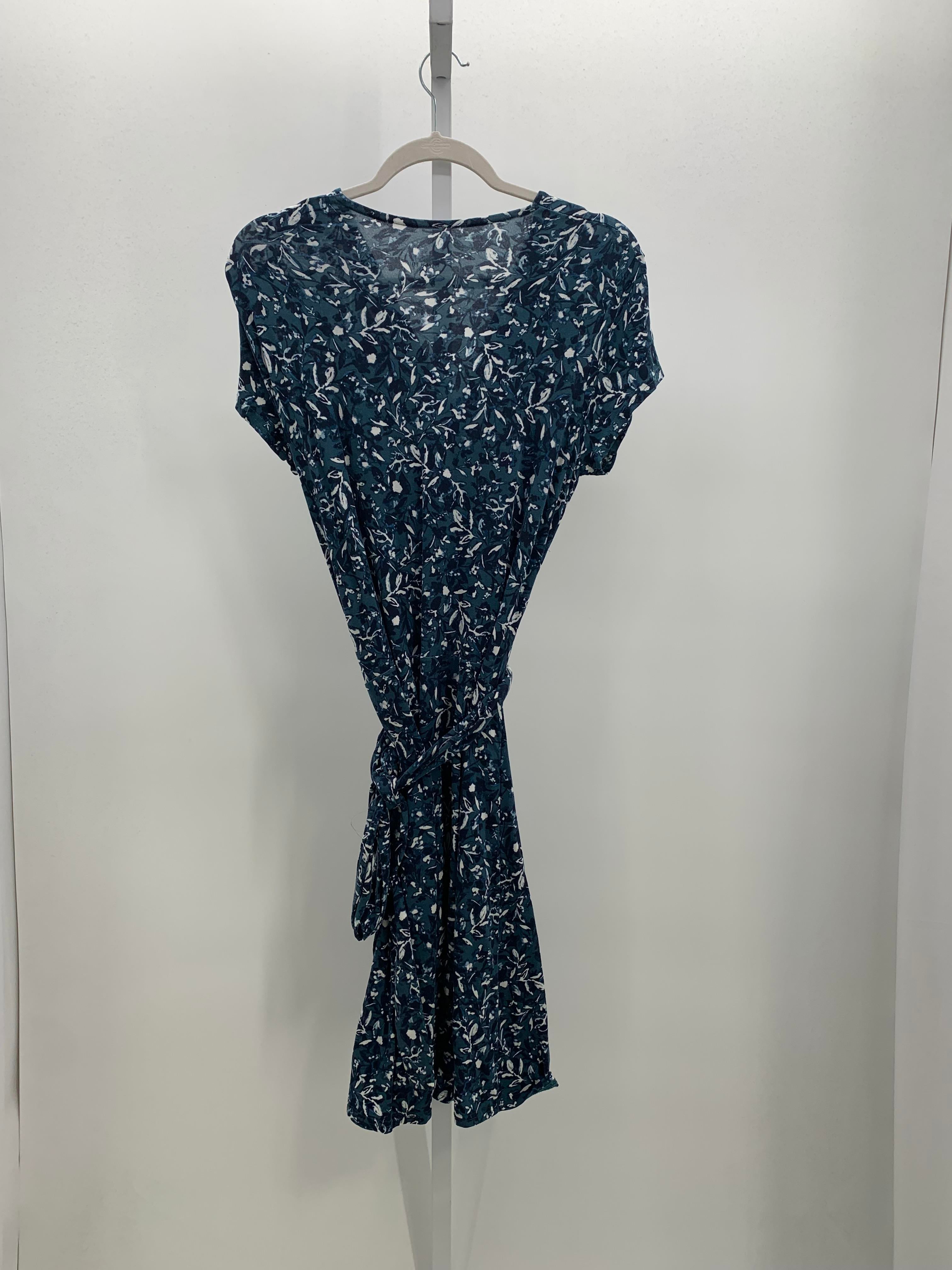 Garnet Hill Size Medium Misses Short Sleeve Dress
