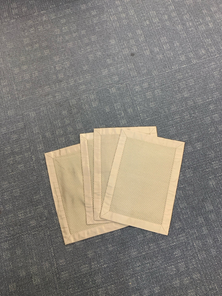 4PC GOLD FABRIC PLACEMATS.