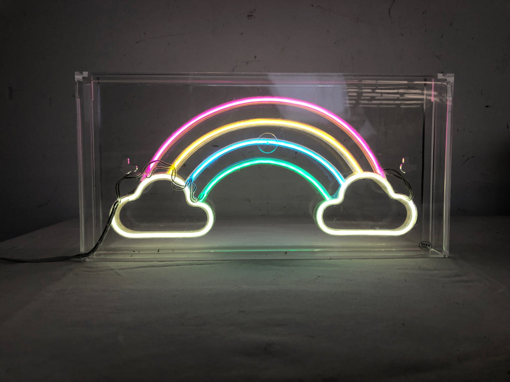 LIGHT UP RAINBOW DECOR.