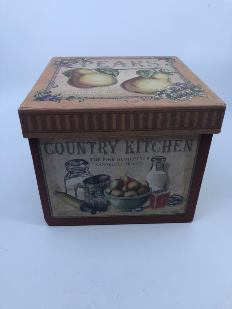 3 PRIMITIVE STYLE NESTING BOXES W/ DIVIDED REMOVABLE INSERTS.