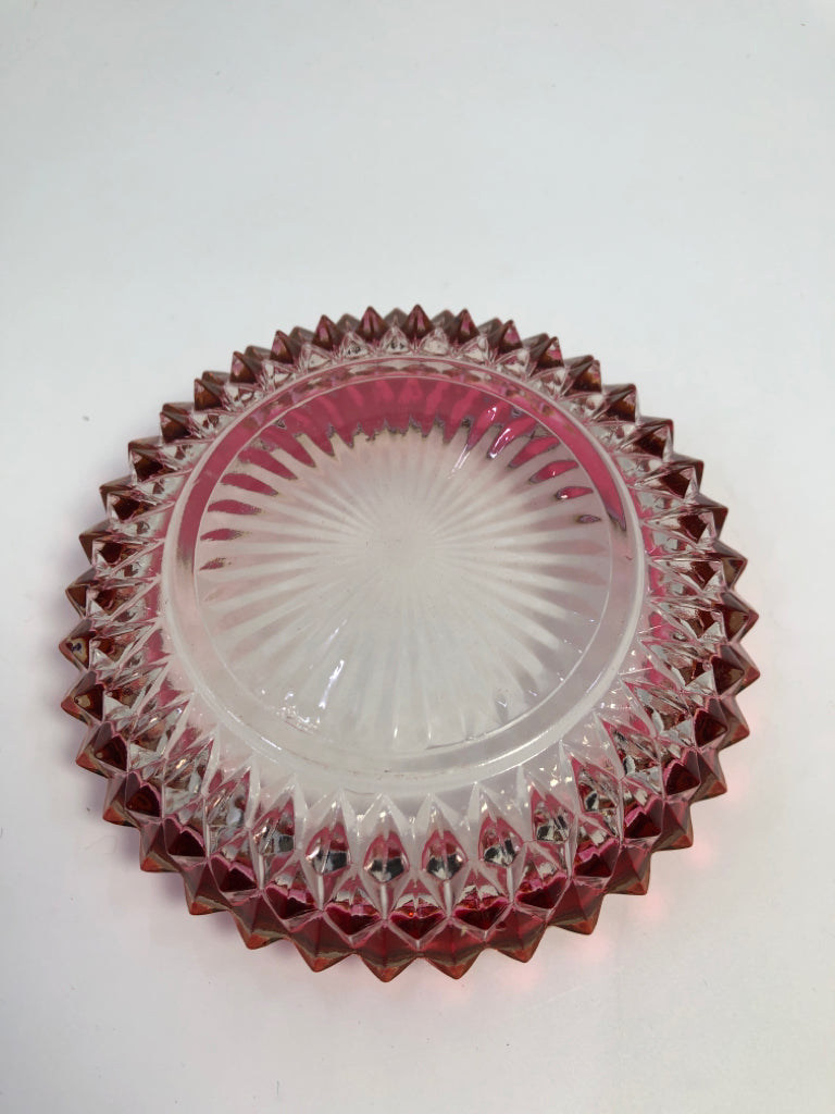 3PC VTG RUBY RED CHIP+DIP BOWLS W/DIP ATTACHMENT.