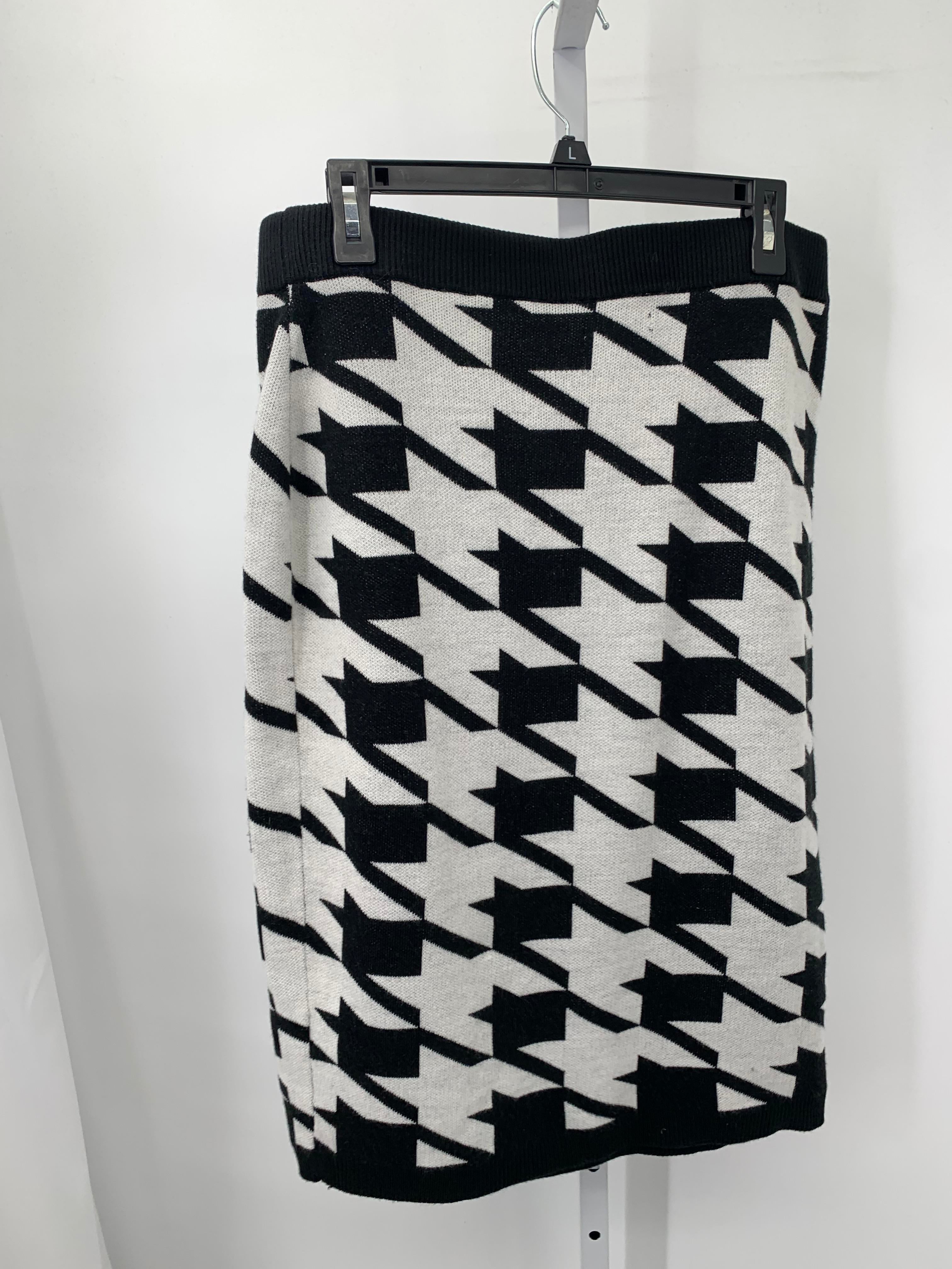 New York & co. Size Large Misses Skirt