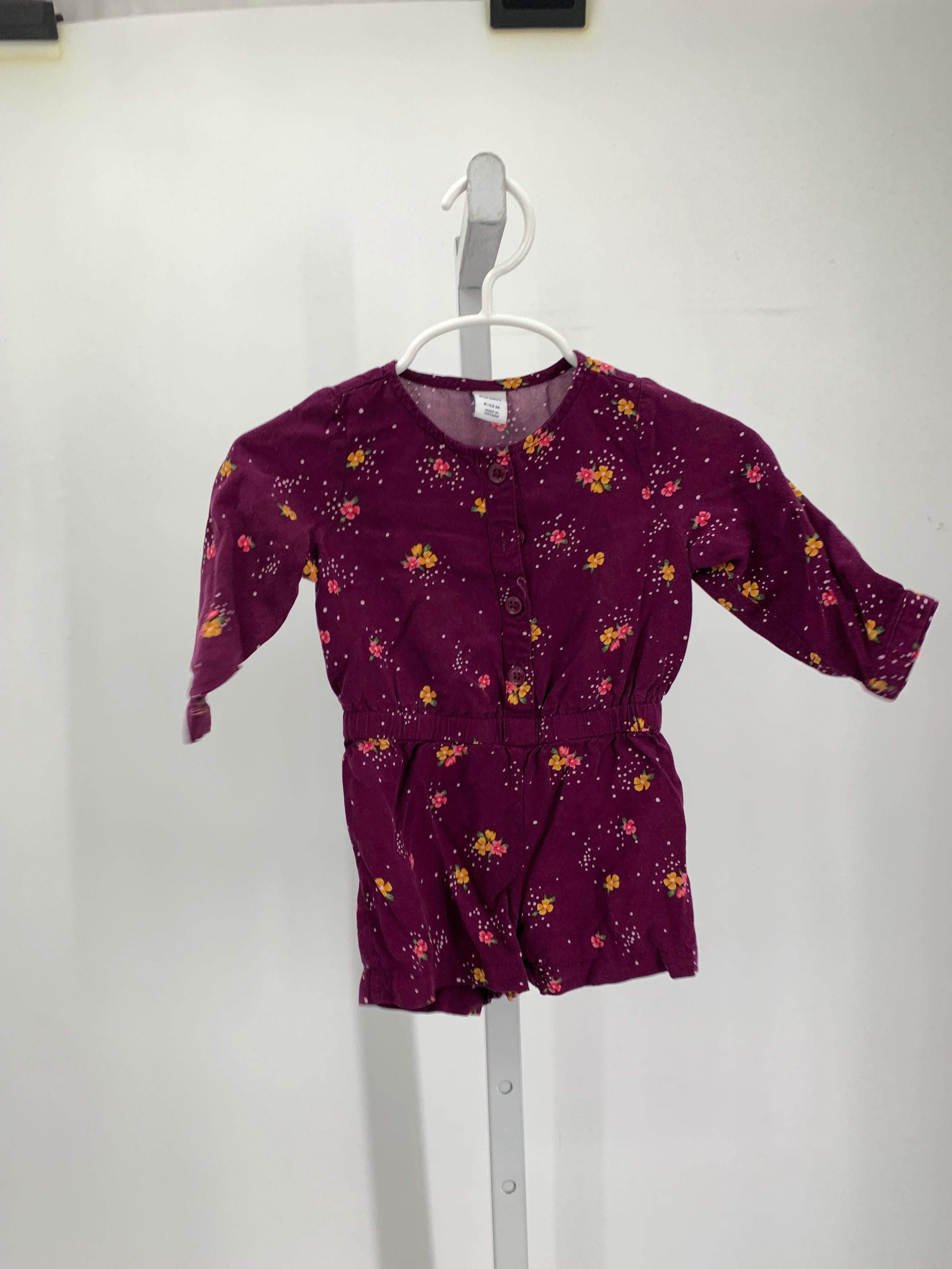 Old Navy Size 6-12 mon Girls Long Slv. Romper