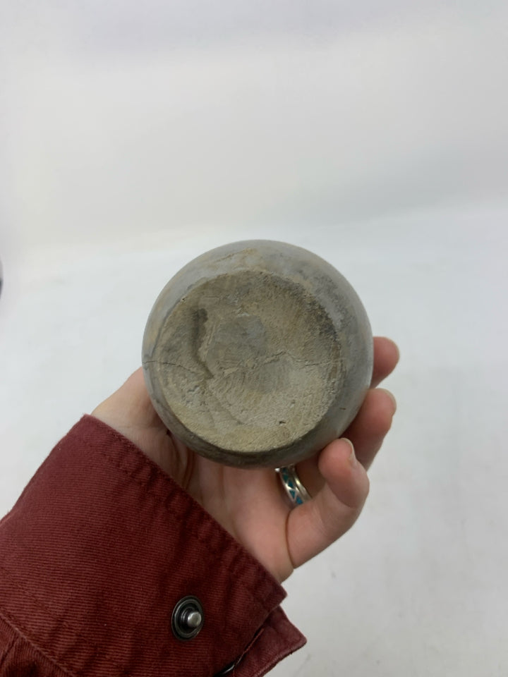 GREY WOOD PEAR W/ GOLD STEM.