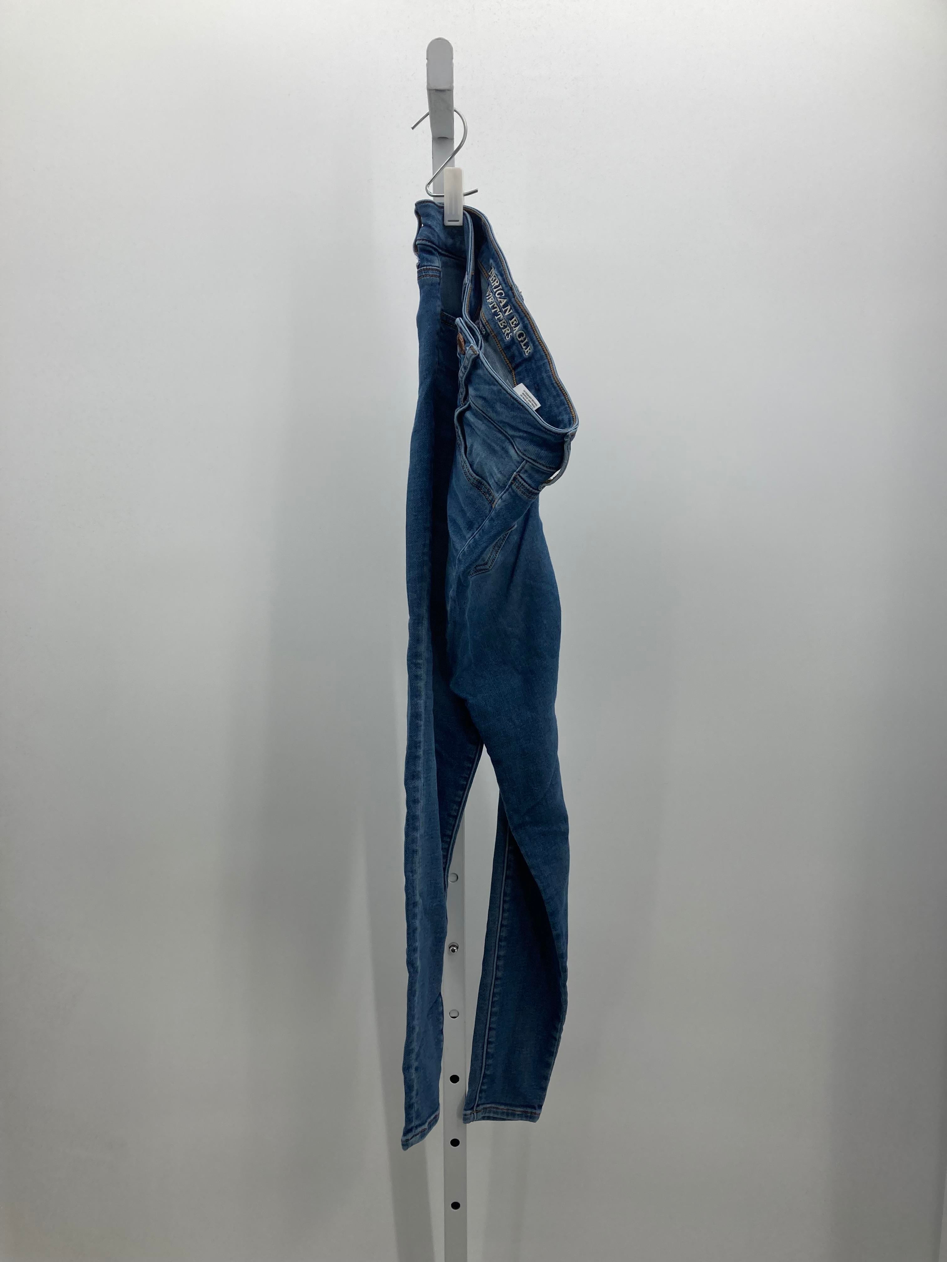 American Eagle Size 2 Juniors Jeans