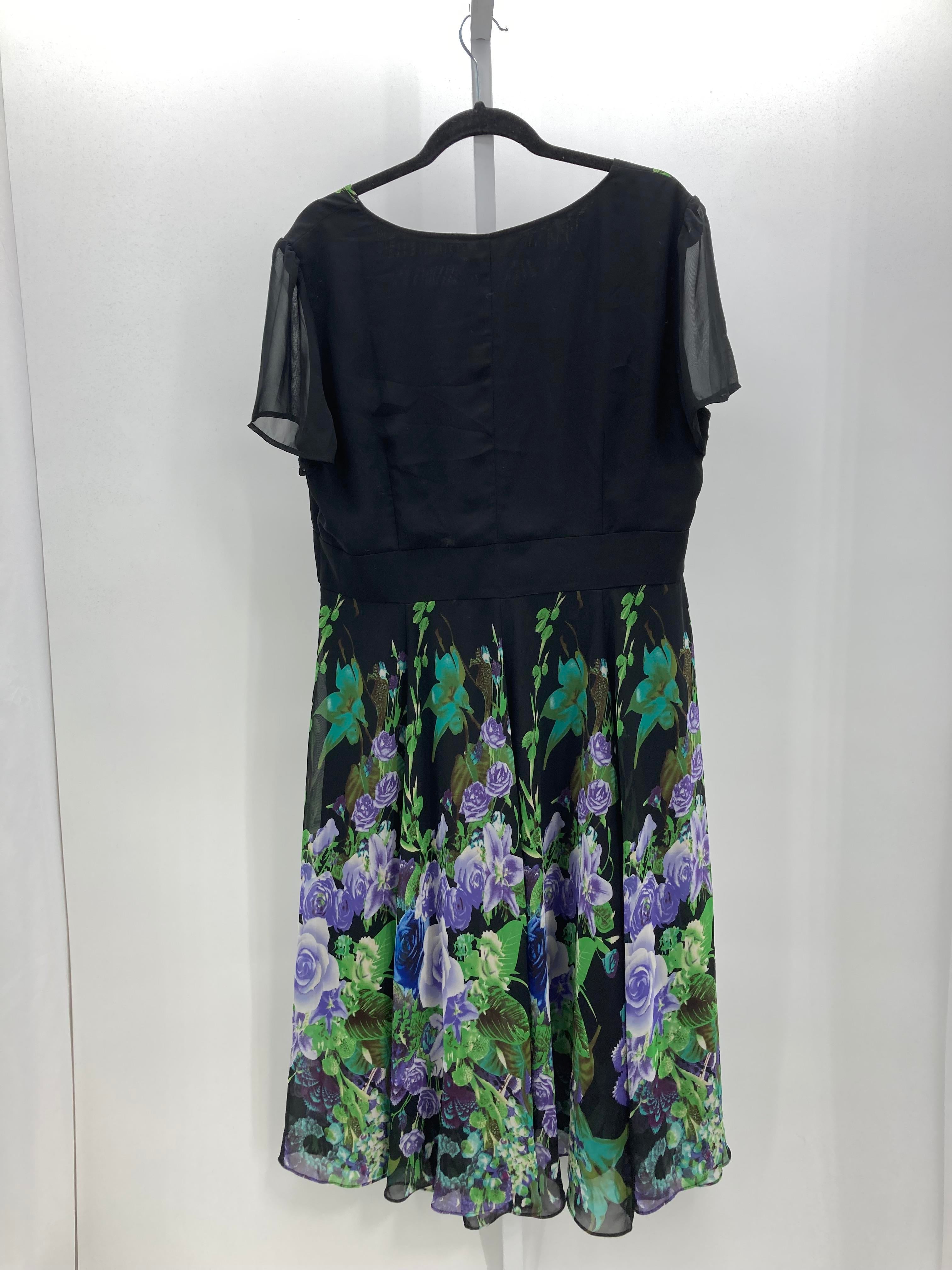 Size Extra Large Misses Short Sleeve Dress