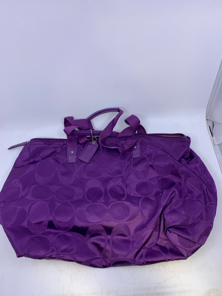 Coach Getaway Signature Nylon Packable Weekender Tote *Minor Interior Marks
