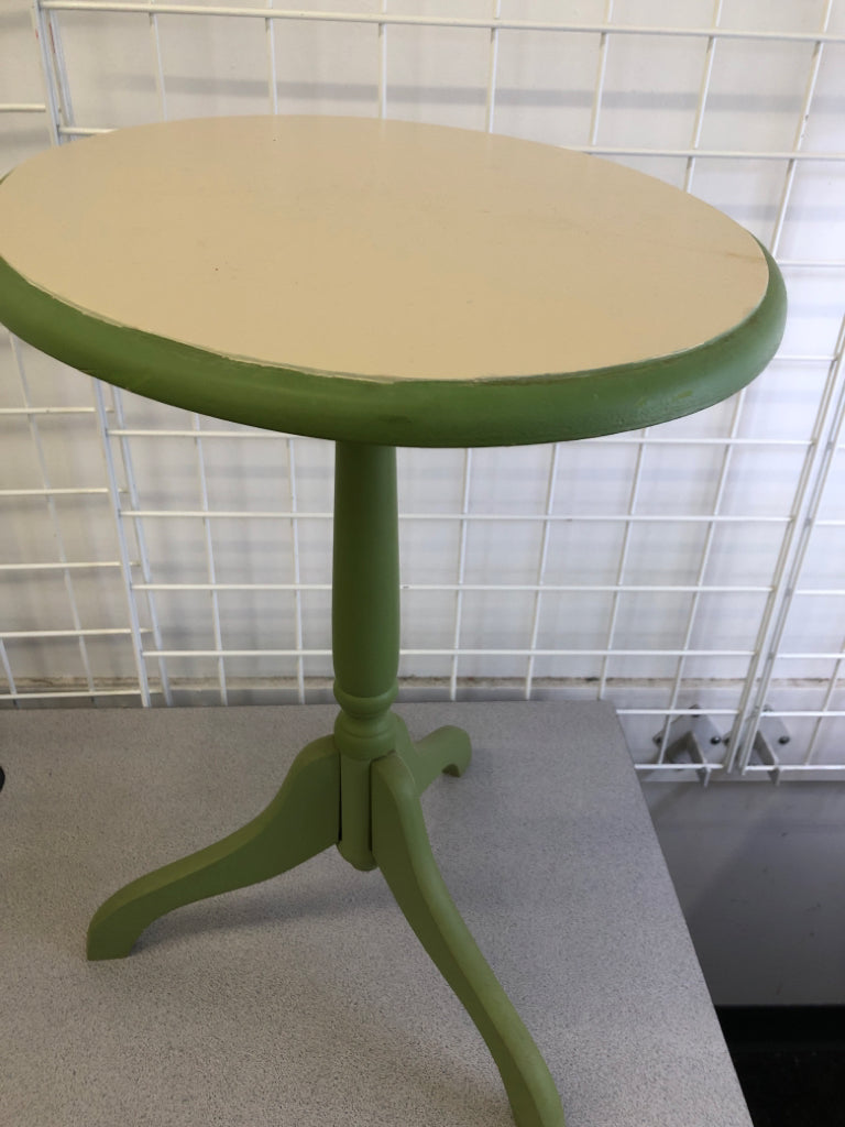 GREEN/CREAM PAINTED FLIP TOP PLANT STAND.