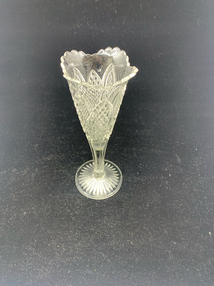 FOOTED CUT GLASS VASE.