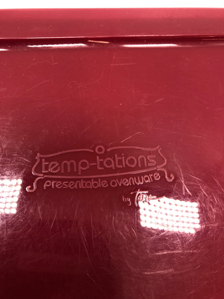 3PC RED TEMPATIONS BAKING DISH W/STAND AND LID.