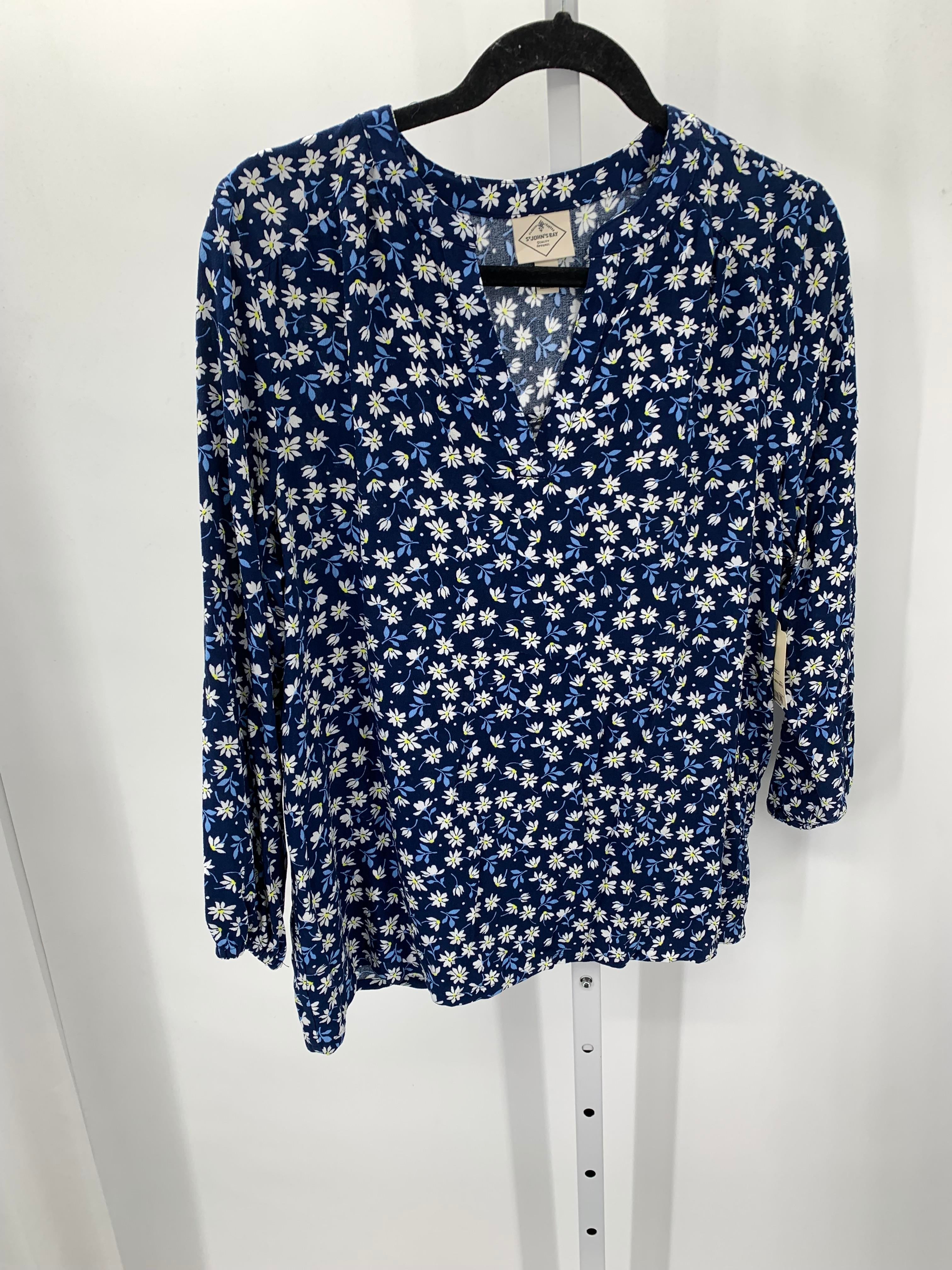 St. Johns Bay Size Medium Misses 3/4 Sleeve Shirt