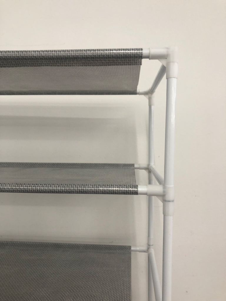 6 SHELF PLASTIC SHOE RACK.