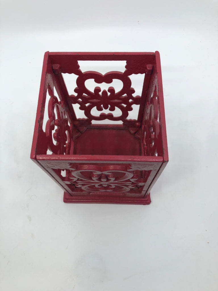 HEAVY IRON RED PAINTED SQUARE CANDLE HOLDER SCROLL DESIGN.