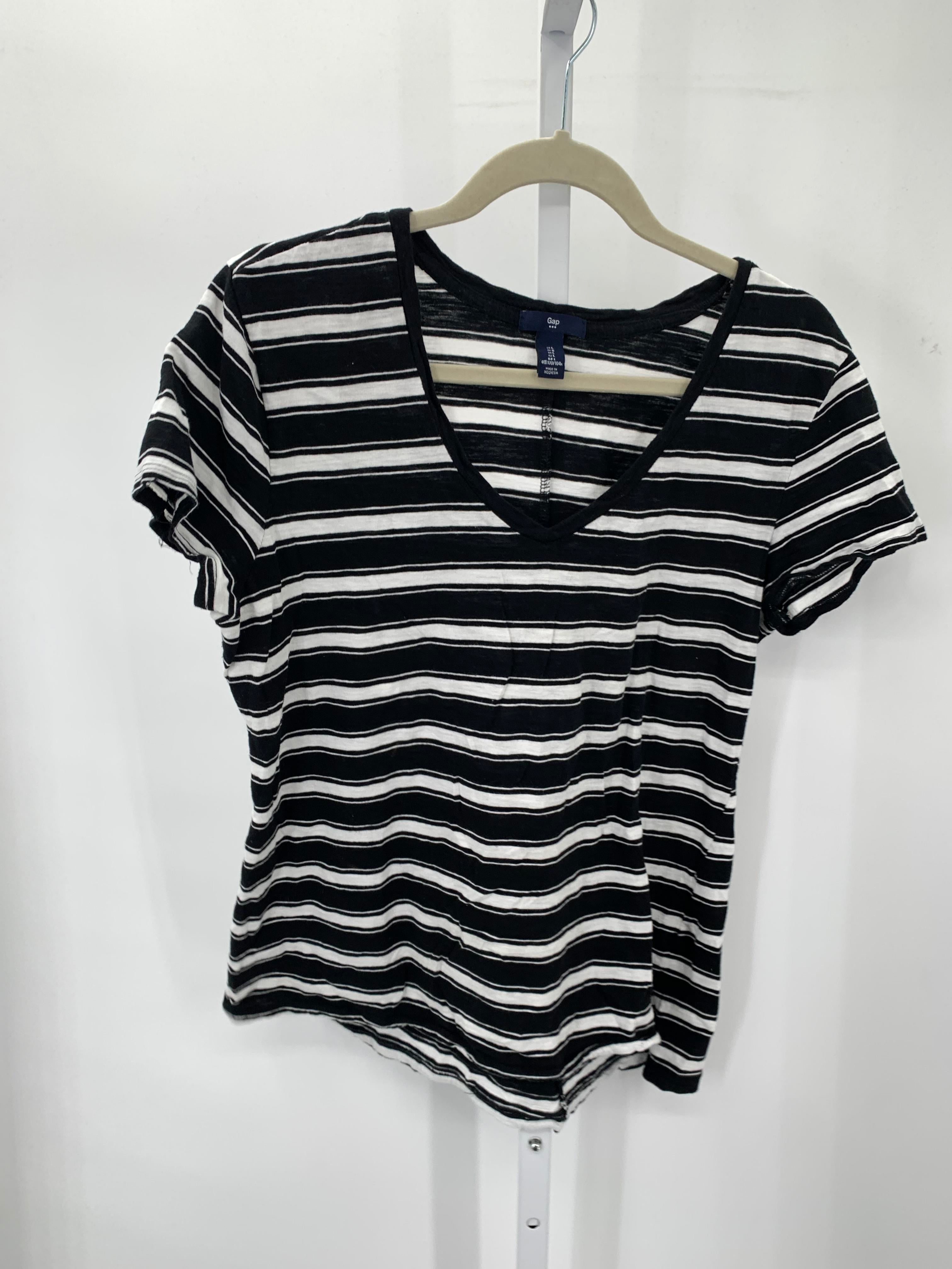 Gap Size Large Misses Short Sleeve Shirt