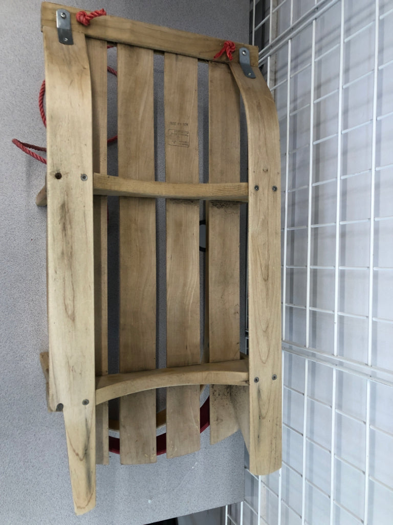 CANADIAN WOOD SLED DECOR.