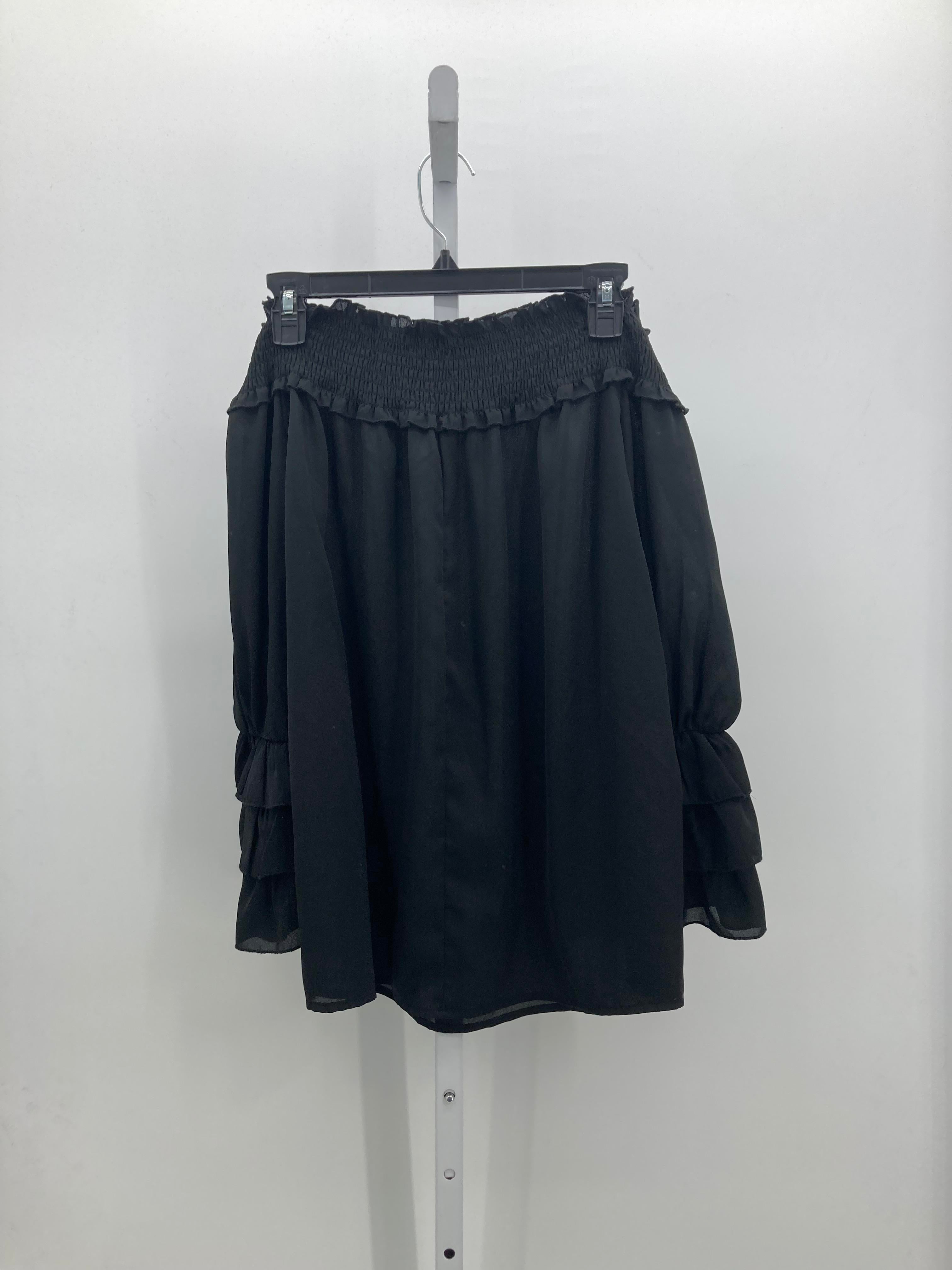 Size Large Misses 3/4 Sleeve Shirt