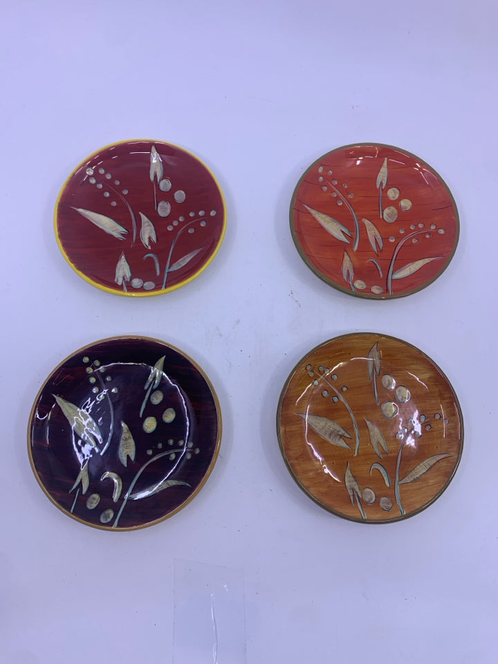 4 MULTICOLORED SMALL DISHES.