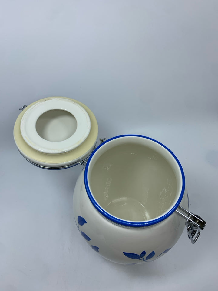 BLUE LEAF PAINTED CANISTER W/LOCKING FLIP LID.