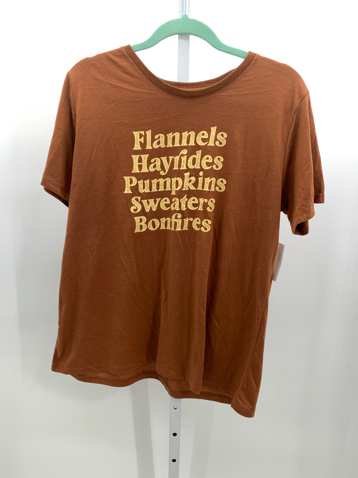 Size Extra Large Misses Short Sleeve Shirt