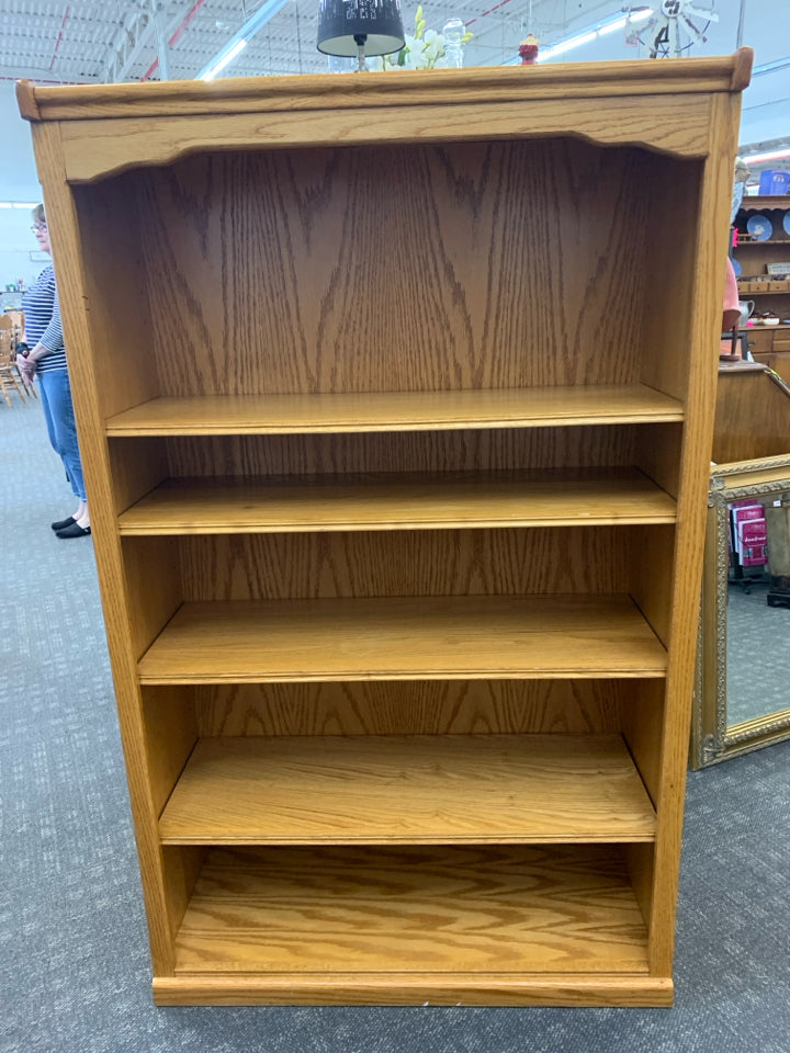 BLONDE WOOD 4 SHELF BOOKCASE.