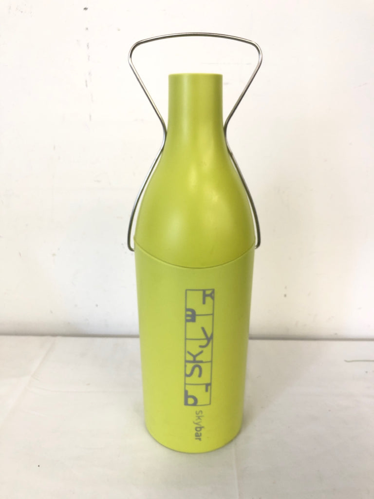 NEON YELLOW SKYBAR WINE BOTTLE CARRIER.