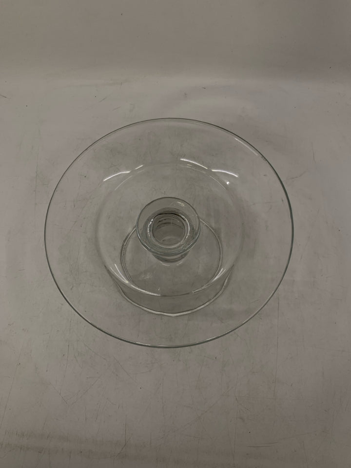 GLASS FOOTED PILLAR HOLDER.