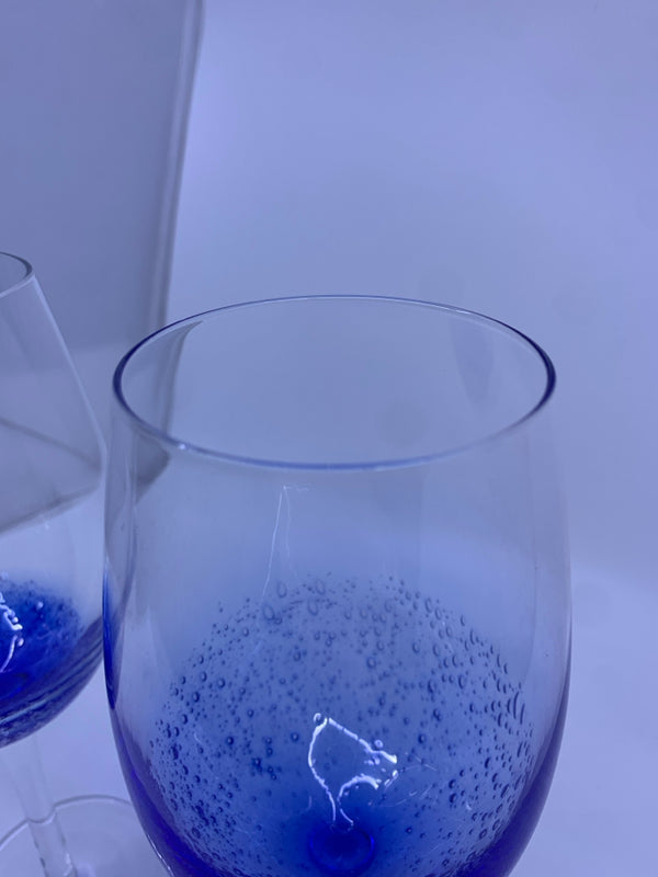 2 BLUE BUBBLE WINE GLASSES.